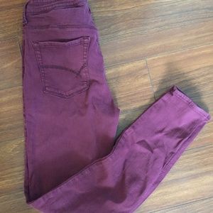 Maroon High-Waisted Jeans